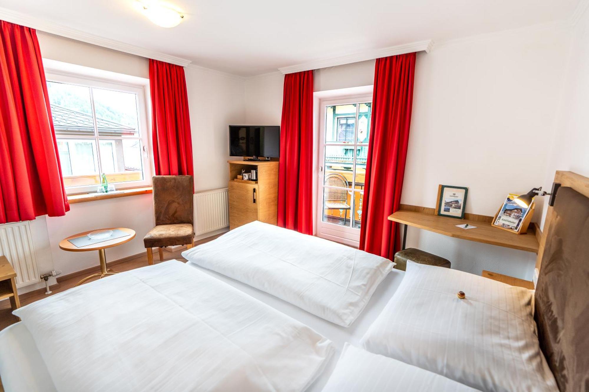 Hotel-Garni Schernthaner Sankt Gilgen Luaran gambar